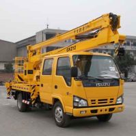 高空作业车