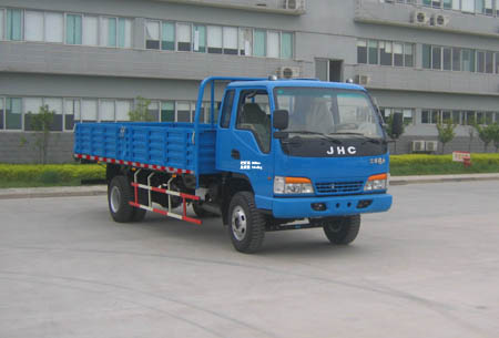 HFC1093KR1T 江淮113马力单桥柴油5.6米国三载货汽车图片