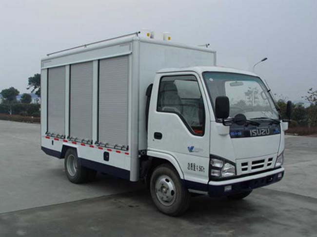 华东牌CSZ5050TQC抢险器材车公告图片