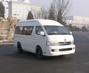 金杯4.9米10座轻型客车(SY6498G3S3BH)