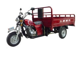 正三轮摩托车