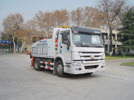 清障车