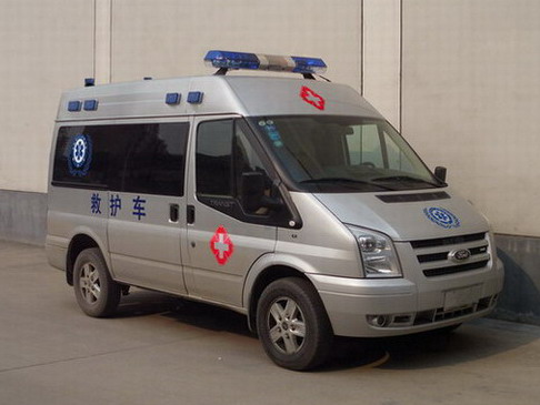 NJK5038XJH3型救护车图片