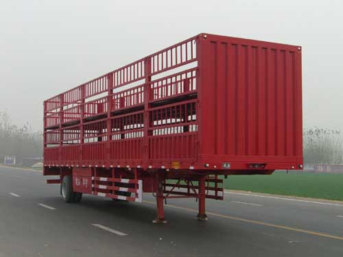 华宇达13米7吨车辆运输半挂车(LHY9120TCL)