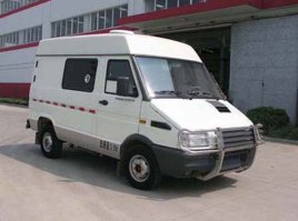 华东牌CSZ5046XYCF3运钞车