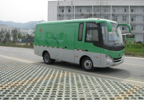 EQ5040XXY3G1 东风牌厢式运输车图片