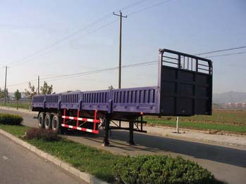 可利尔13米31.1吨半挂车(SZY9390)