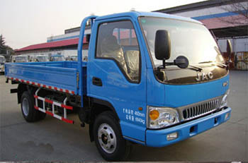 HFC1071K2T 江淮120马力单桥柴油4.2米国三载货汽车图片