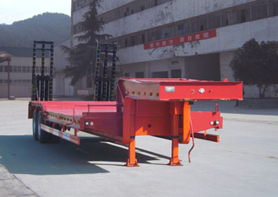 神鹰12米21.7吨低平板半挂车(YG9300TDP2)
