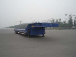 低平板半挂车
