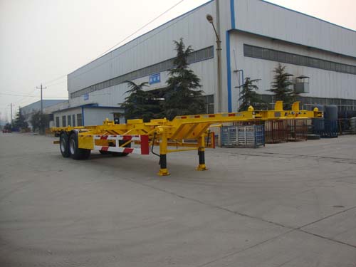 梁山东岳12.6米30.5吨集装箱运输半挂车(CSQ9351TJZ)