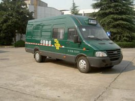 依维柯邮政车