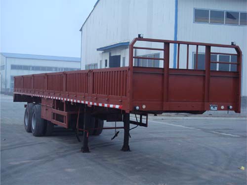 新科10米17吨半挂车(LXK9220)