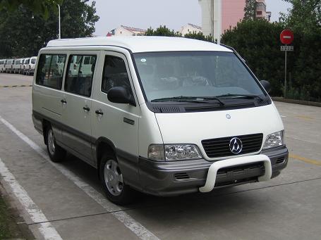 汇众5.4米12-15座轻型客车(SH6530G)