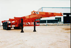 江淮扬天12.4米33吨集装箱运输半挂车(CXQ9400TJZG)