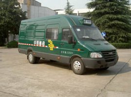 依维柯邮政车