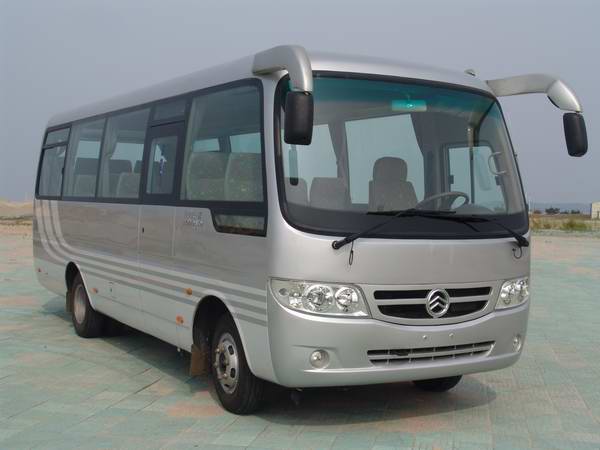 金旅7.2米24-30座客车(XML6723J28N)