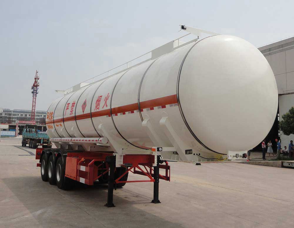 兴扬12米30.7吨易燃液体罐式运输半挂车(XYZ9405GRYB)