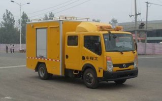 工程车