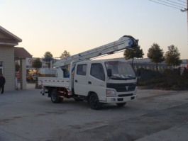 高空作业车
