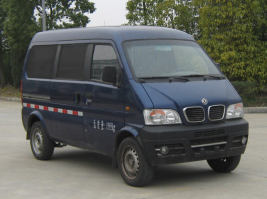 东风牌EQ5024XXYF7厢式运输车