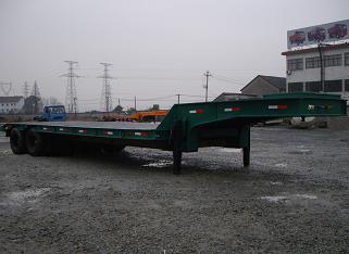 中商汽车15米20吨低平板半挂车(ZL9350TDP)