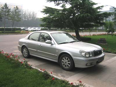 北京现代牌BH7200MX型轿车