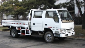 轻型货车