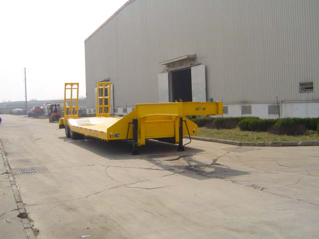 江淮扬天11.8米10吨低平板半挂车(CXQ9196TDP)