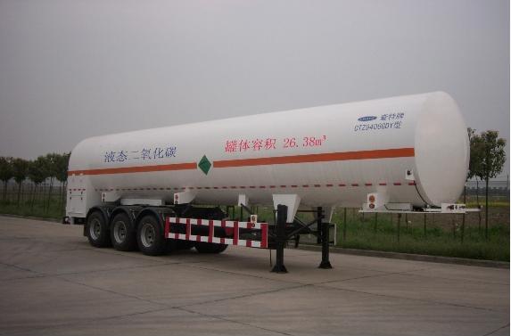 查特12.6米24.5吨低温液体运输半挂车(CTZ9406GDY)