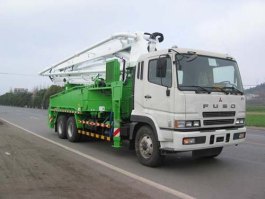混凝土泵车