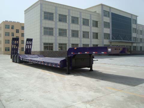 万事达16米26吨低平板运输半挂车(SDW9403TDP)