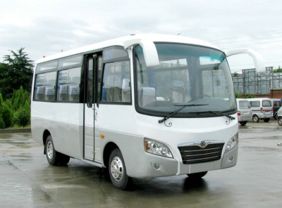 东风5.5米10-19座客车(EQ6550HD3G)