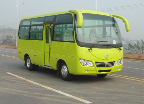 三一6米13-19座轻型客车(HQC6601GSK)