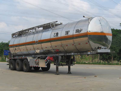 永强10.8米30吨化工液体运输半挂车(YQ9404GHYB)