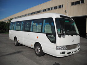 金旅7.3米10-23座客车(XML6730J23)