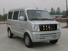 厢式运输车