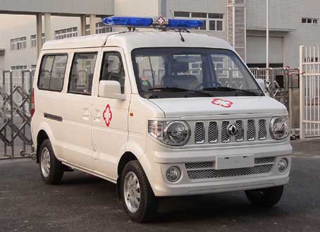 EQ5021XJHF7 东风牌救护车图片