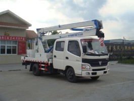 高空作业车