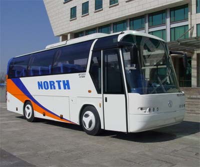 北方8.5米24-35座豪华旅游客车(BFC6850)