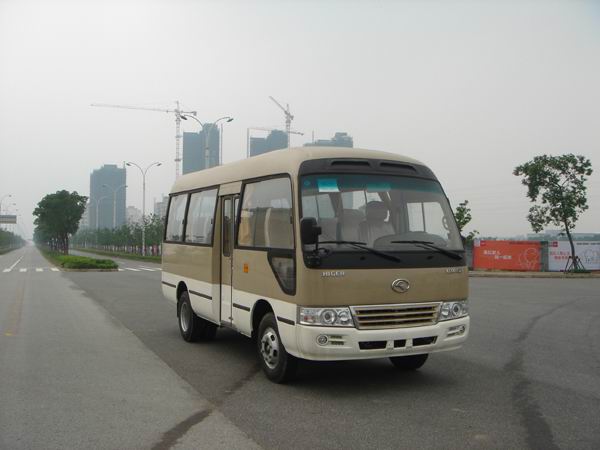 金龙6米10-19座客车(KLQ6602)