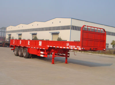神狐13米32.8吨半挂车(HLQ9402)