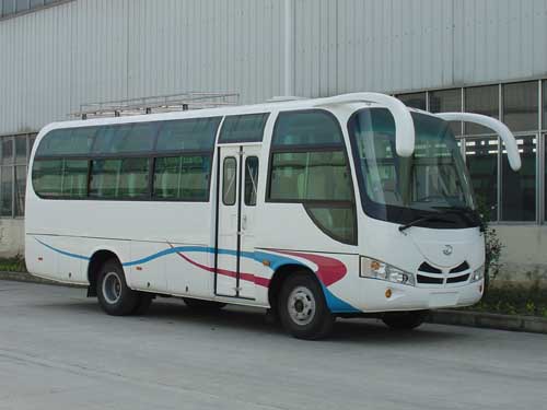 科威达7.5米24-30座客车(KWD6751QC3)