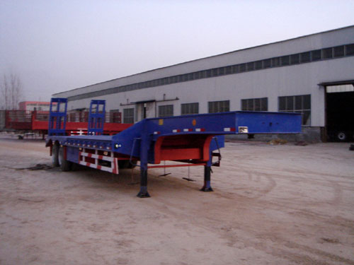 恩信事业12.4米14.8吨低平板半挂车(HEX9221TDP)