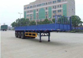 半挂车