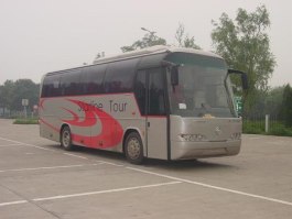 豪华旅游客车