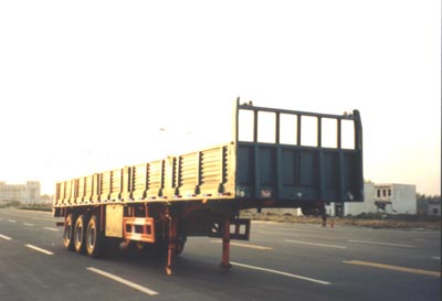 华骏13米30吨半挂车(ZCZ9389)