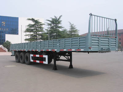 东方红13米30吨栏板式半挂车(LT9380)