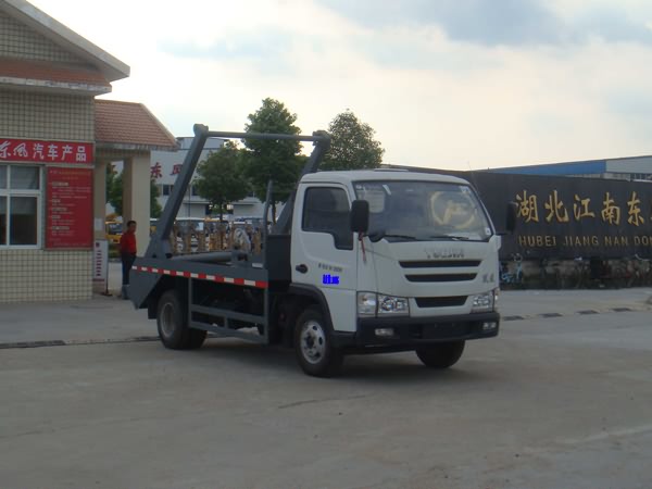 JDF5040ZBLY 江特牌摆臂式垃圾车图片