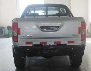 JX1033TSE3 江铃1.5米轻型载货汽车图片